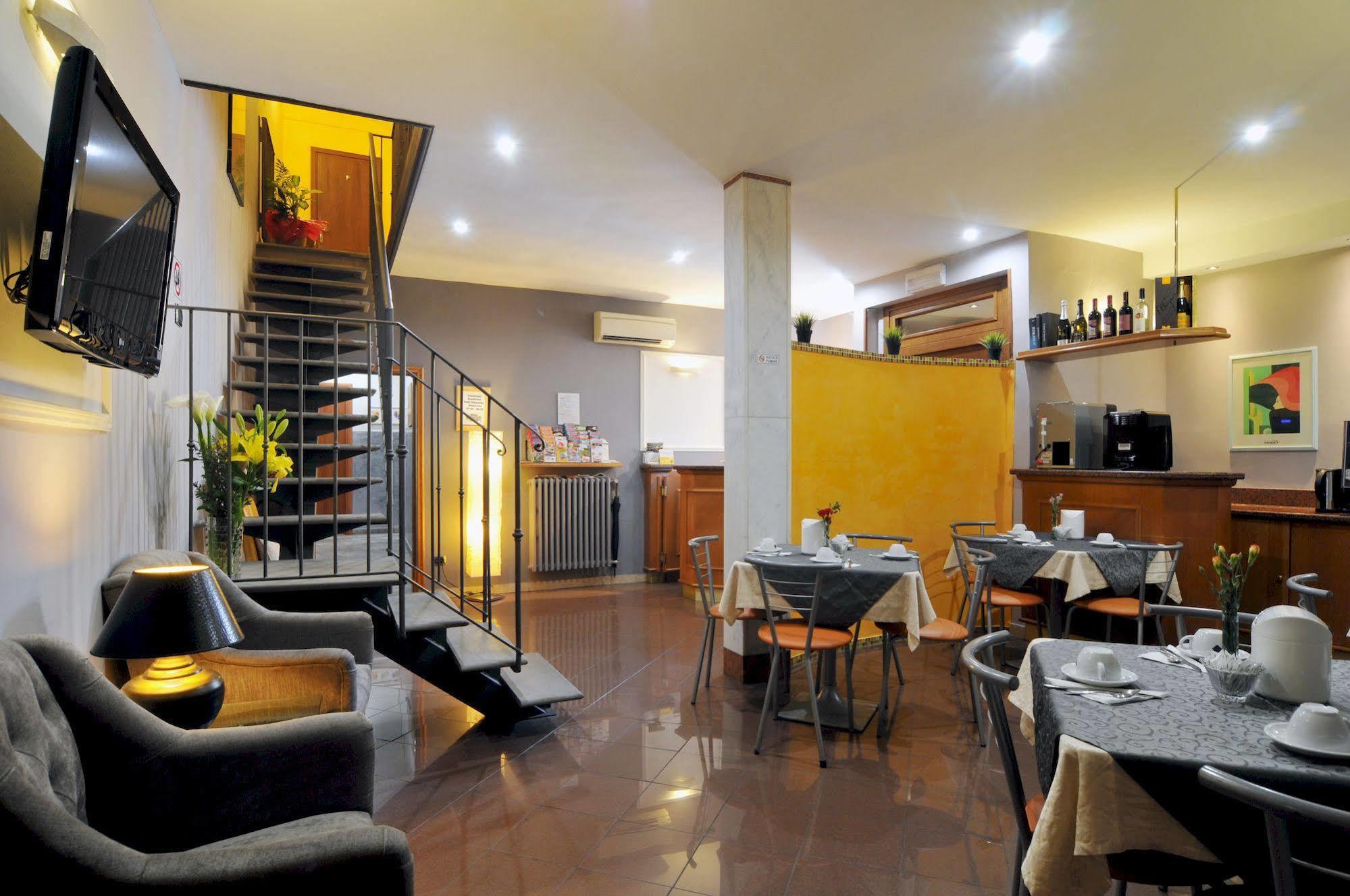 Hotel Angelica Флоренция Екстериор снимка