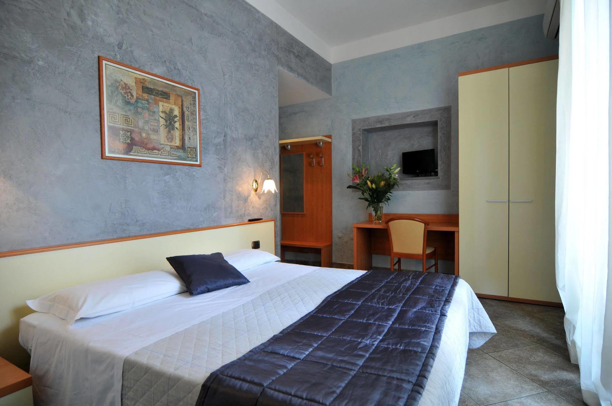 Hotel Angelica Флоренция Екстериор снимка